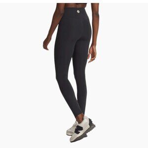 Vuori Large Chilled Out Legging in Washed Black